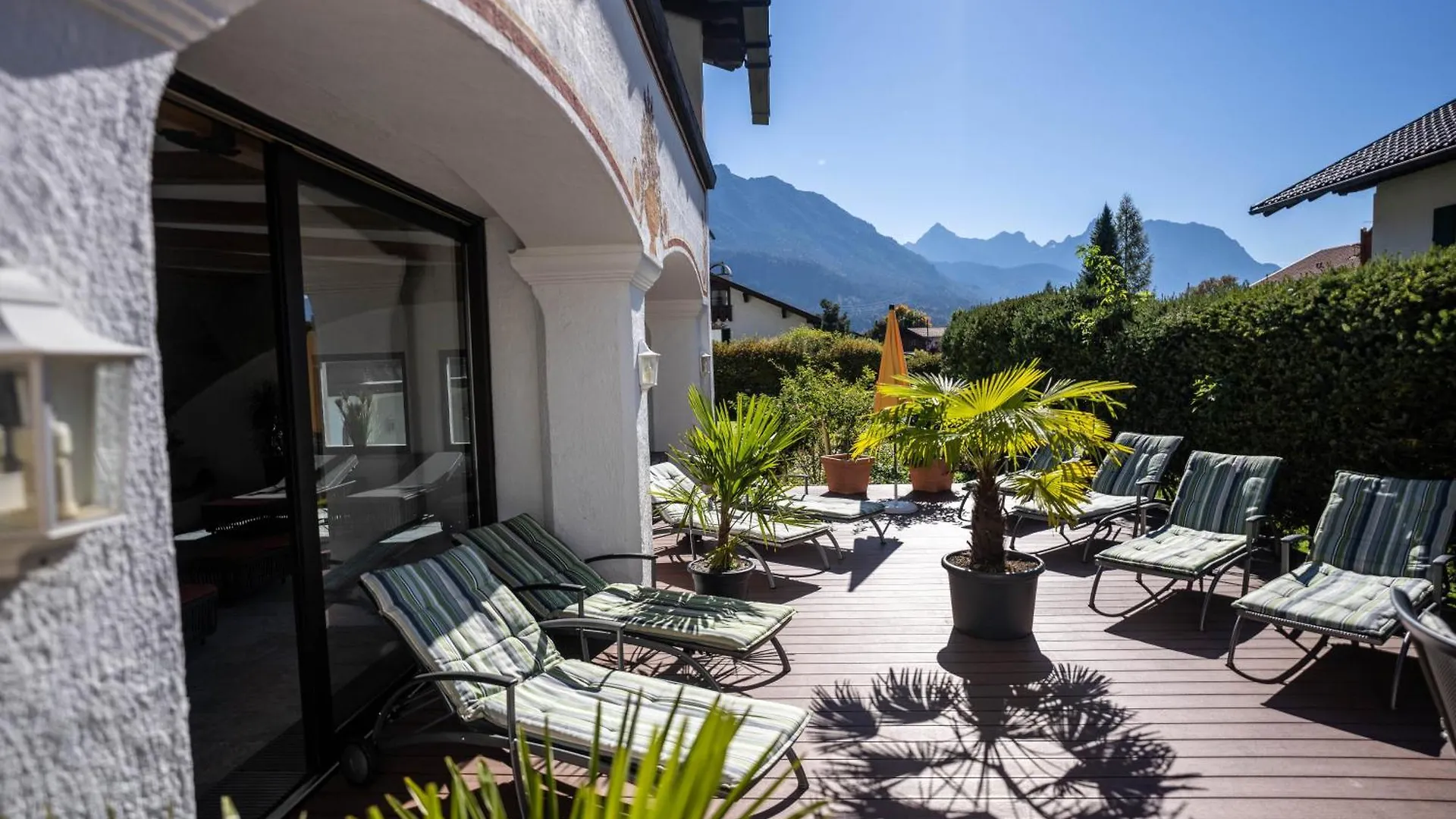 Parkhotel Wallgau 4 Sterne Superior Alpenjuwel Mit Spa Genuss, Golf & Wellness In Der Karwendel-Region Tradition Trifft Eleganz Im Stilvollen Rueckzugsort